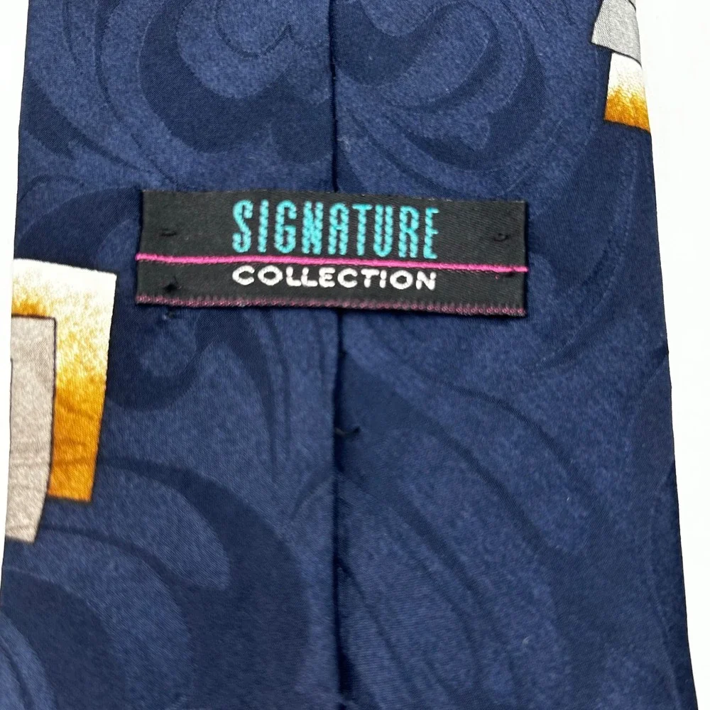 Signature Collection Necktie Navy Blue Mens Geometric Abstract Silk EUC 4